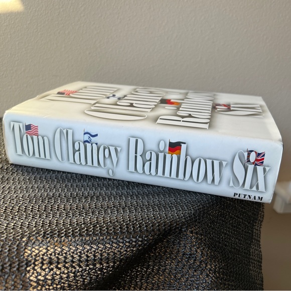 First Edition Hardcover “Rainbow Six” Tom Clancy 1998 First Print - Picture 2 of 11
